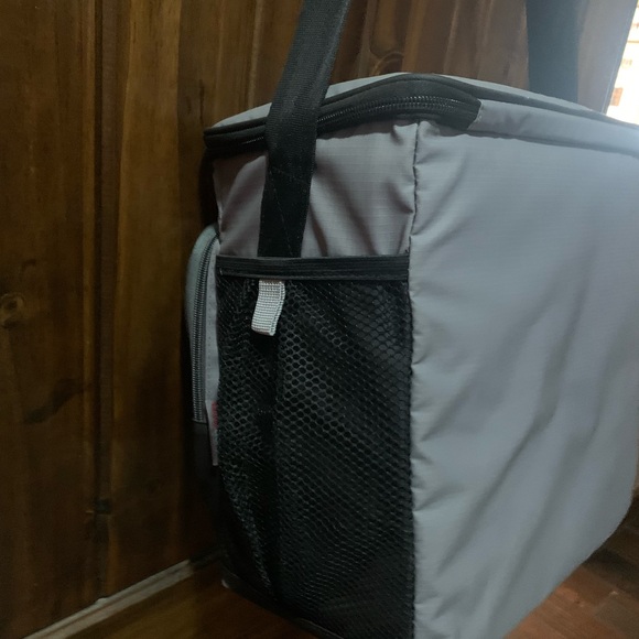 Gray Cooler Bag - Picture 7 of 8